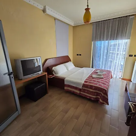 Hotel Hotel Vlora 3*